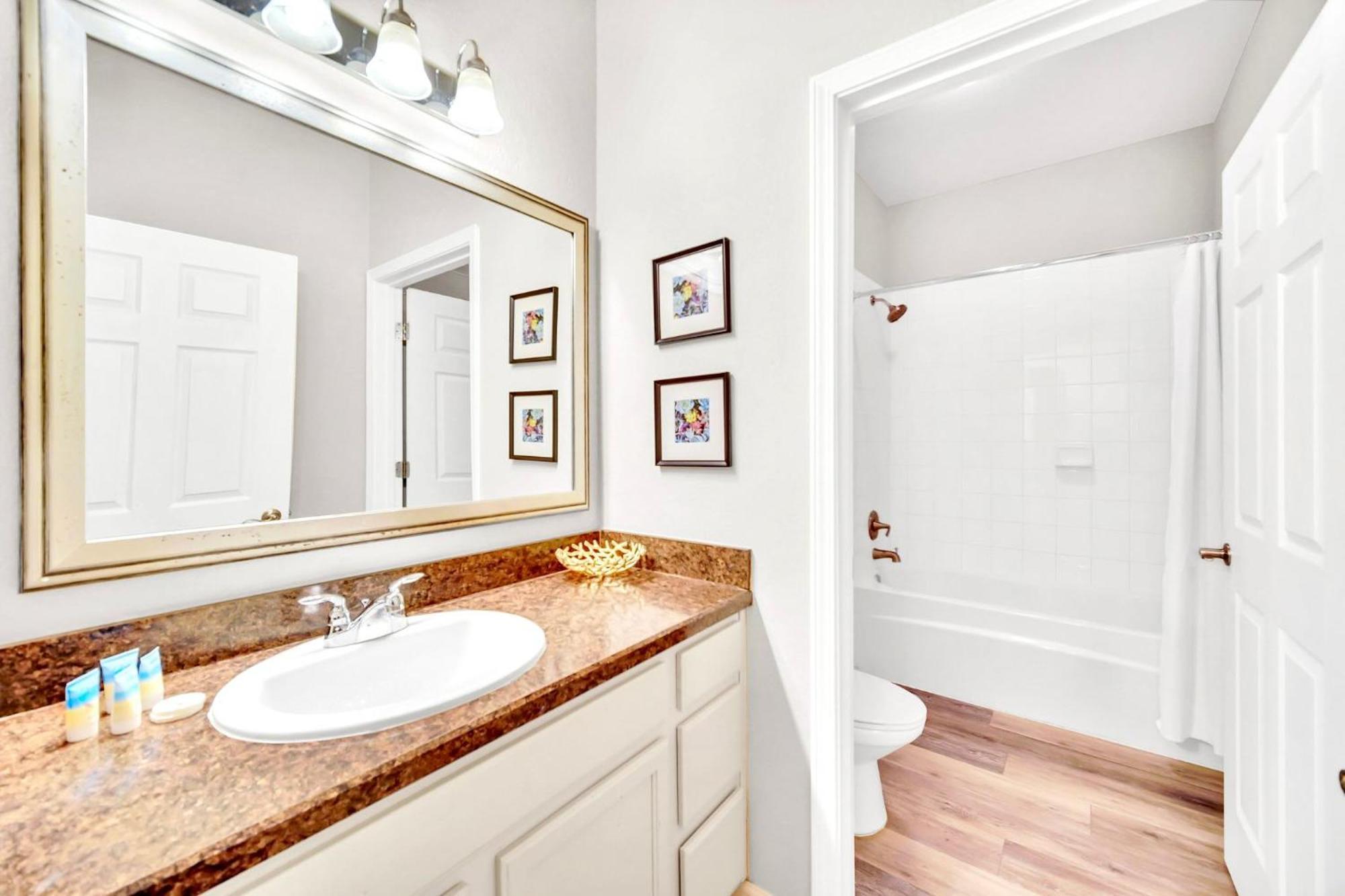 Modern 3Br Condo Near Disney- Pool And Hot Tub Orlando Bagian luar foto